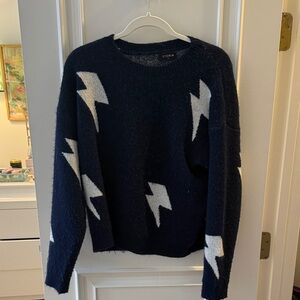 Storia Dark Blue and White Bolt Sweater